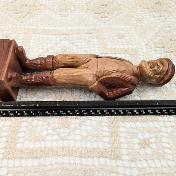 Vintage Ceramic Sea Captain / Sailor / Fisherman Figurine - Picture 7 of 7